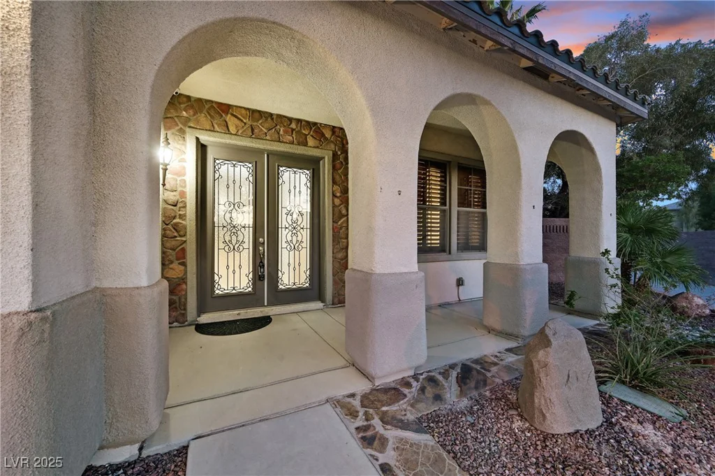9008 Sawhill Pond, Las Vegas, NV 89131