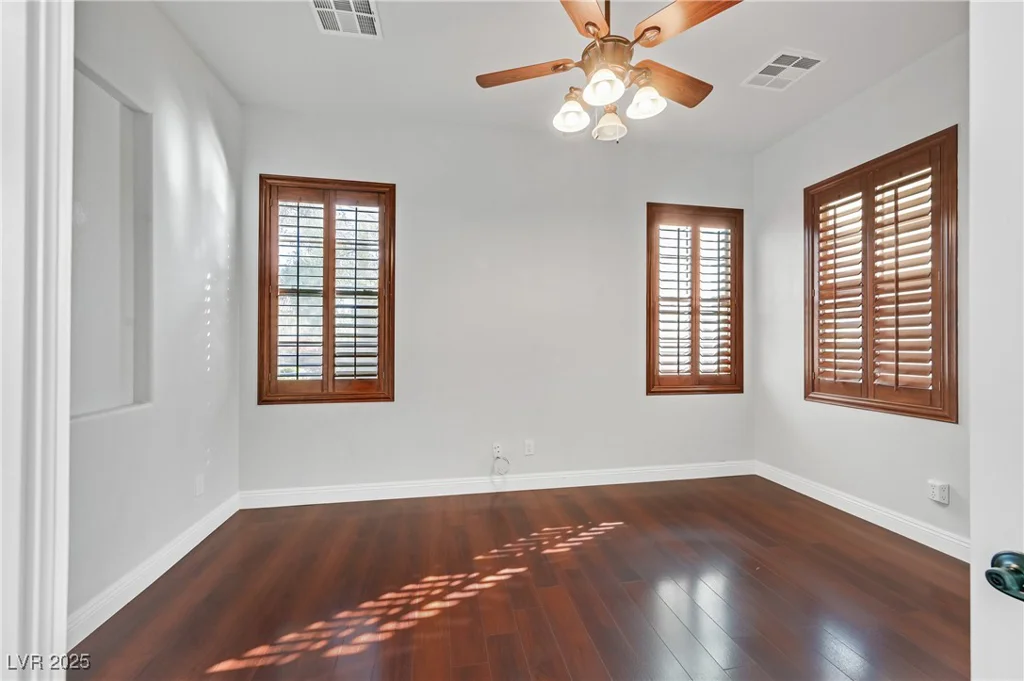 9008 Sawhill Pond, Las Vegas, NV 89131
