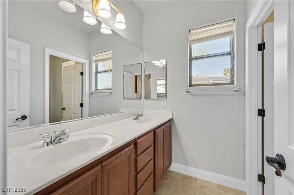 9008 Sawhill Pond, Las Vegas, NV 89131