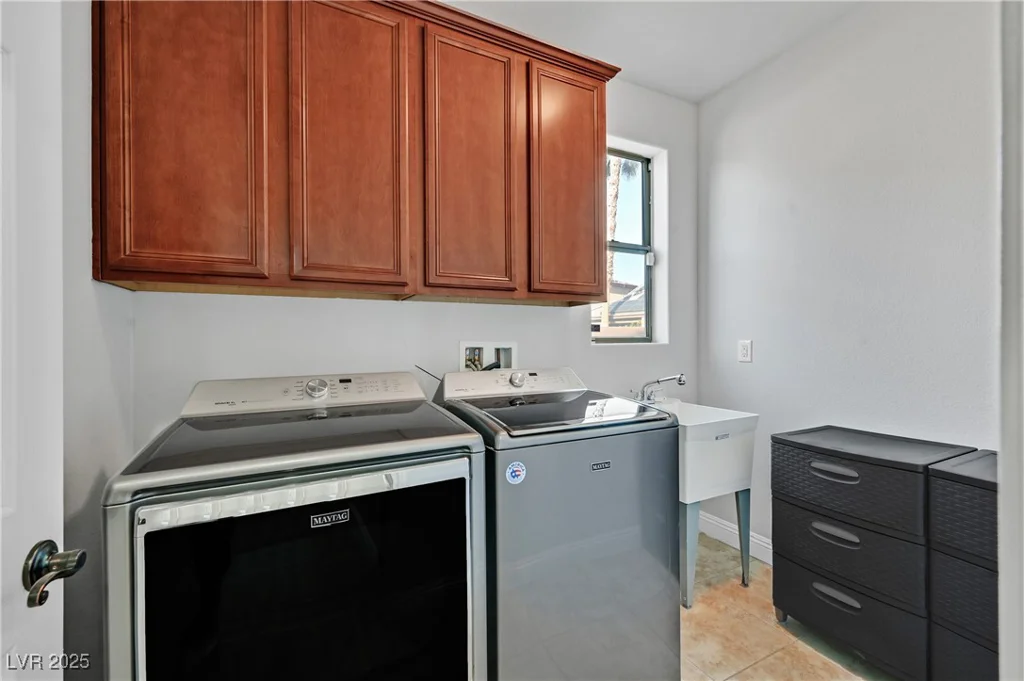 9008 Sawhill Pond, Las Vegas, NV 89131
