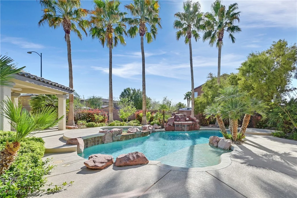 9008 Sawhill Pond, Las Vegas, NV 89131
