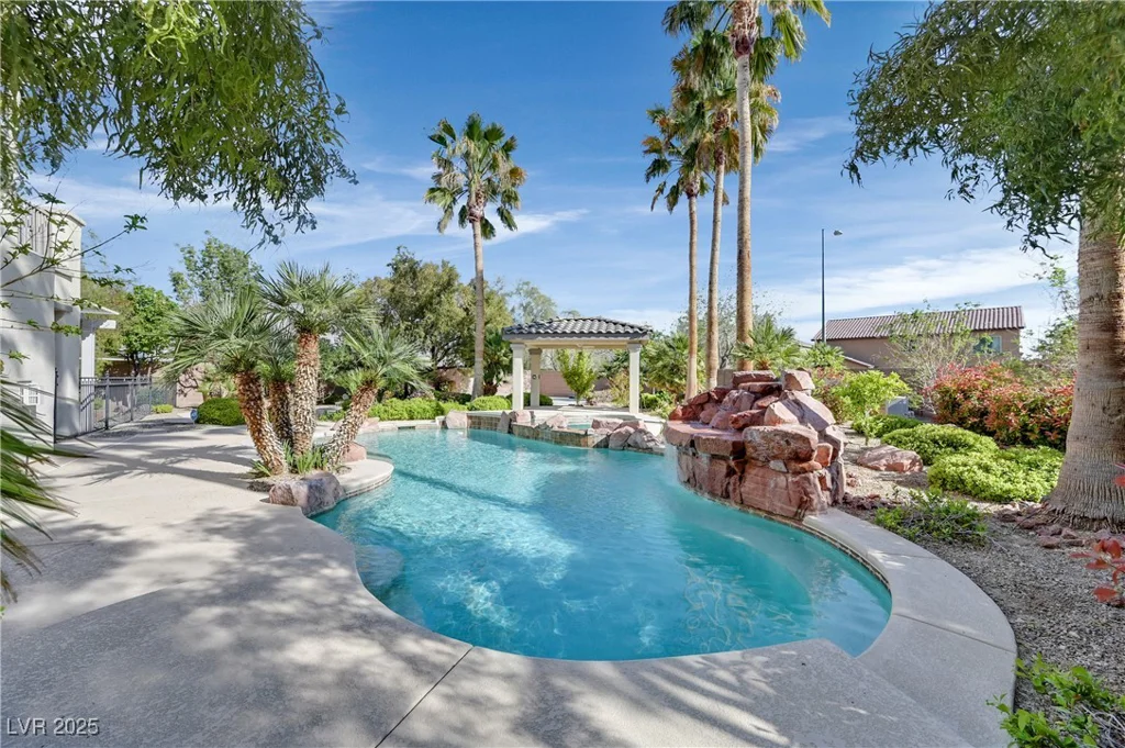 9008 Sawhill Pond, Las Vegas, NV 89131