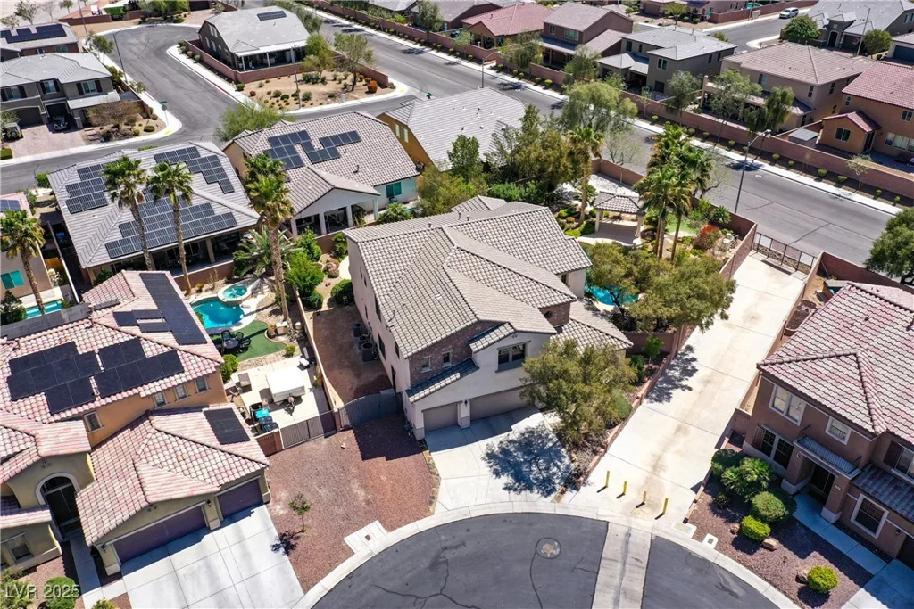 9008 Sawhill Pond, Las Vegas, NV 89131