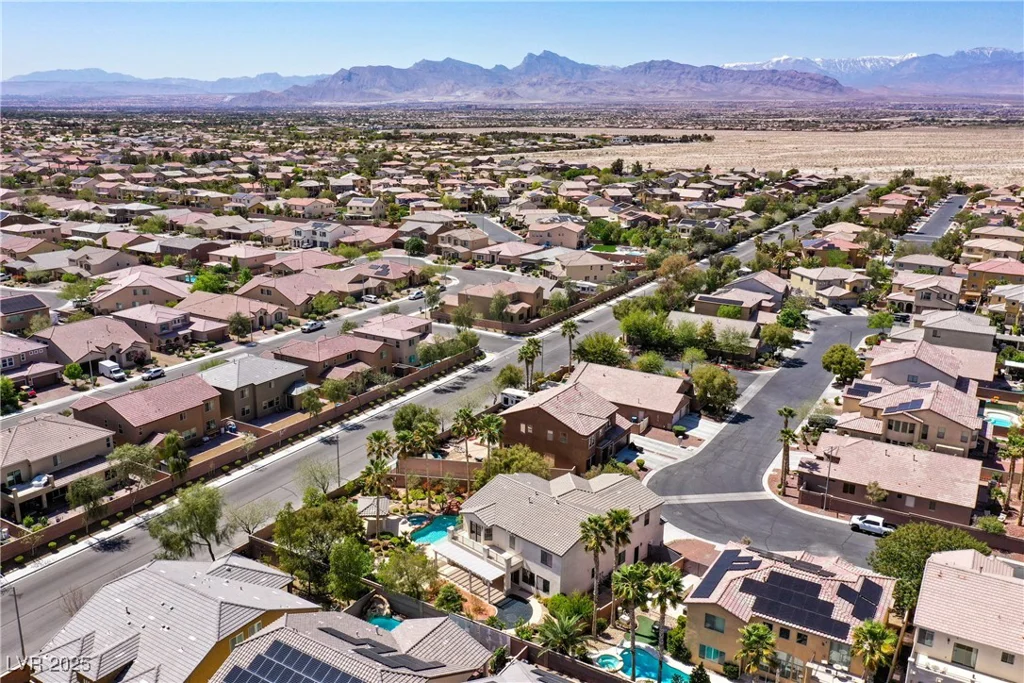 9008 Sawhill Pond, Las Vegas, NV 89131