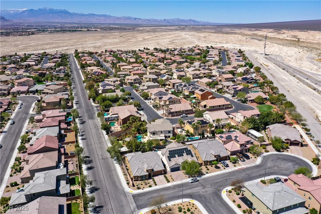 9008 Sawhill Pond, Las Vegas, NV 89131