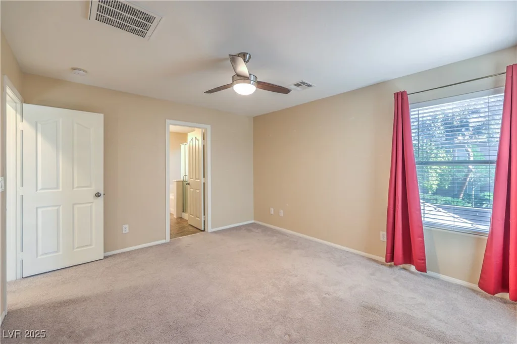 10072 Pelham Park, Las Vegas, NV 89148