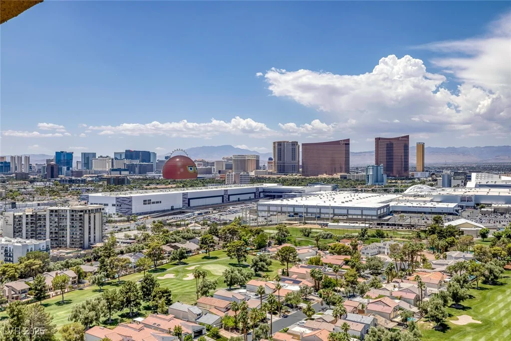 3111 Bel Air, Las Vegas, NV 89109