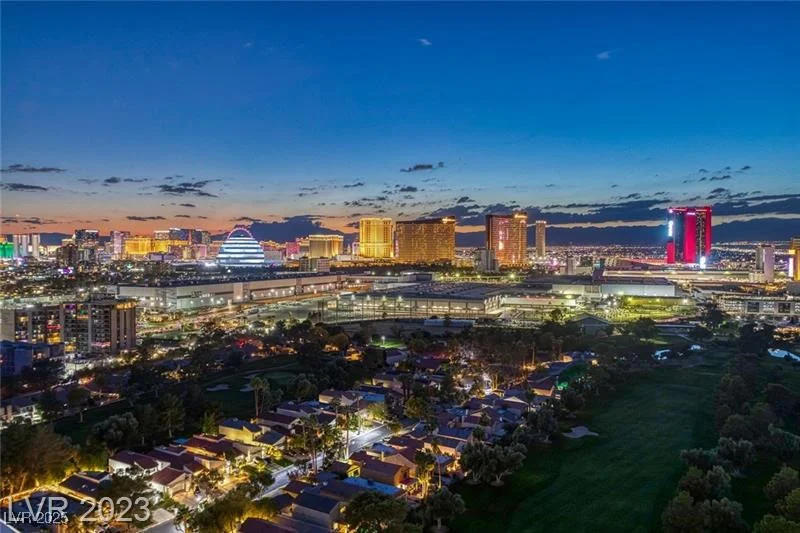 3111 Bel Air, Las Vegas, NV 89109