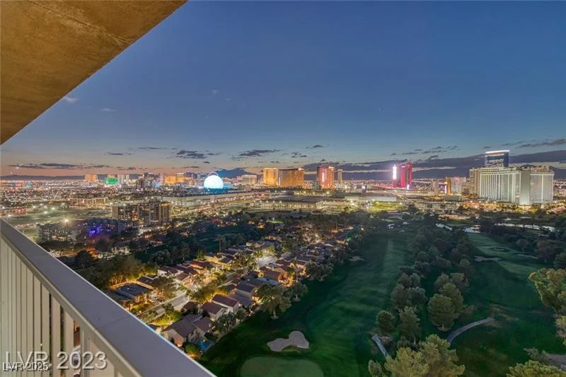 3111 Bel Air, Las Vegas, NV 89109
