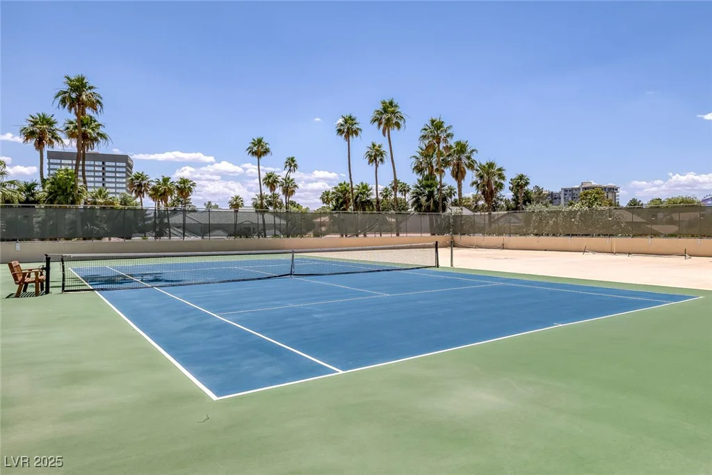 3111 Bel Air, Las Vegas, NV 89109