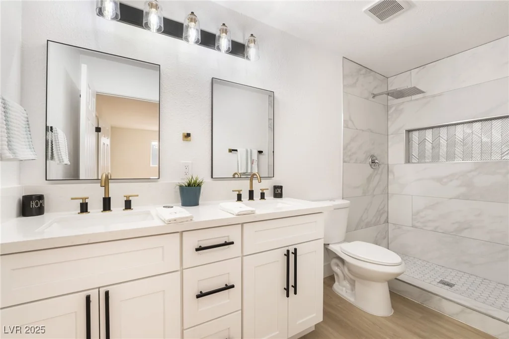 4237 Twain, Las Vegas, NV 89121