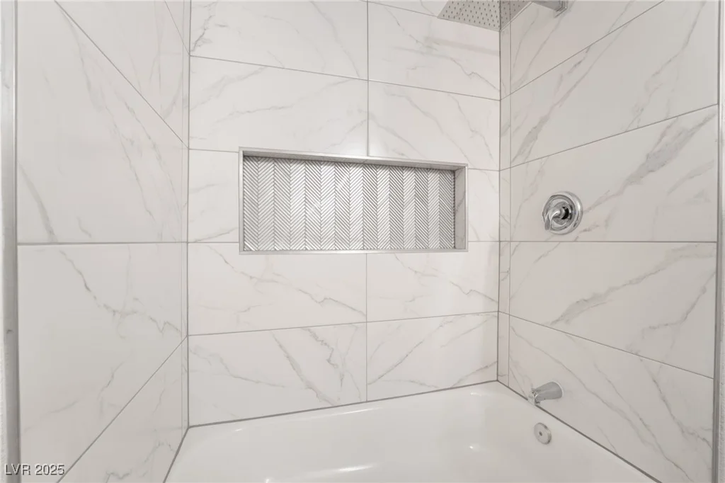 4237 Twain, Las Vegas, NV 89121
