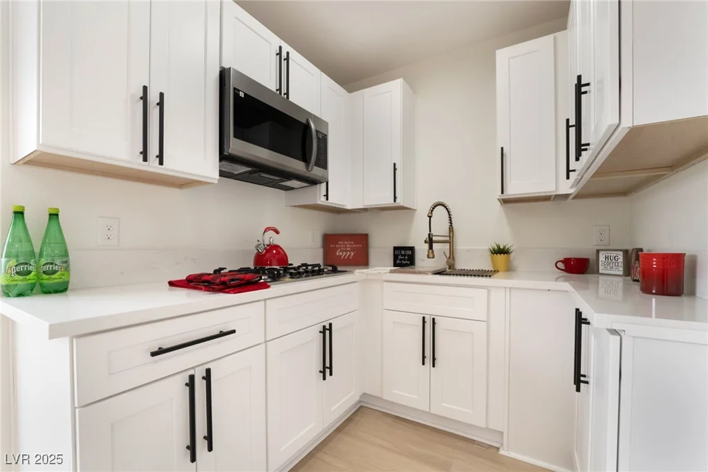 4237 Twain, Las Vegas, NV 89121