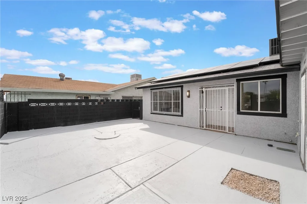 4237 Twain, Las Vegas, NV 89121
