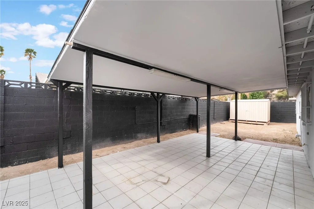 4237 Twain, Las Vegas, NV 89121