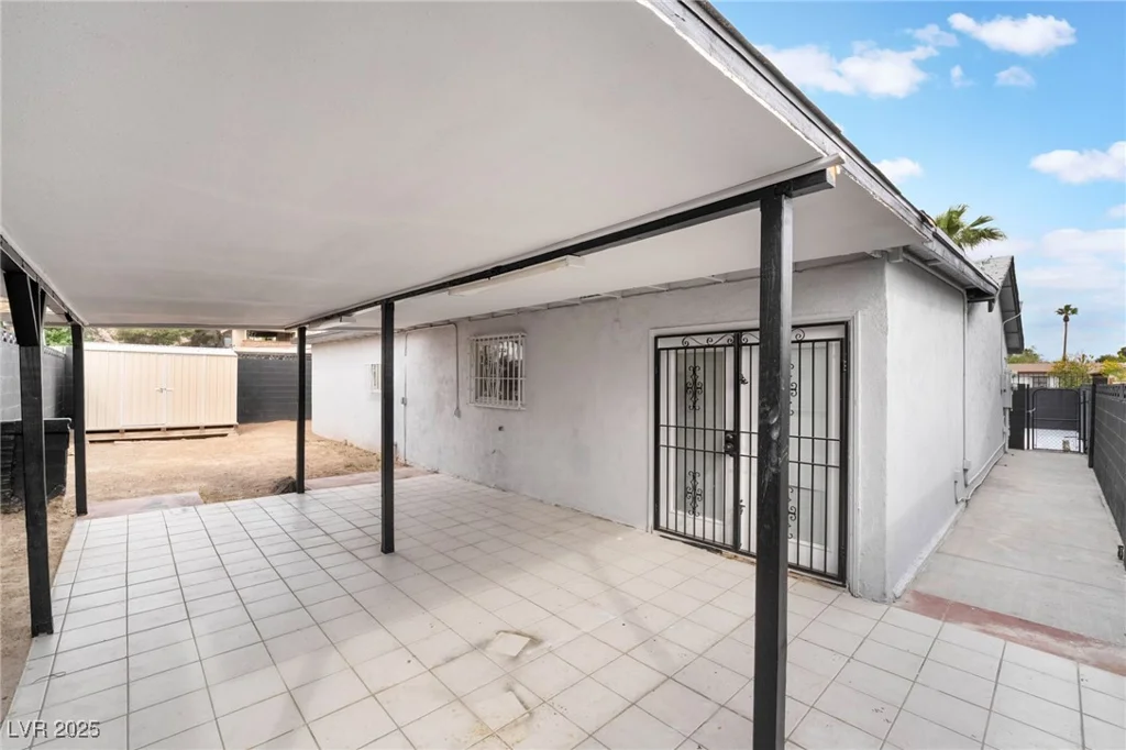 4237 Twain, Las Vegas, NV 89121