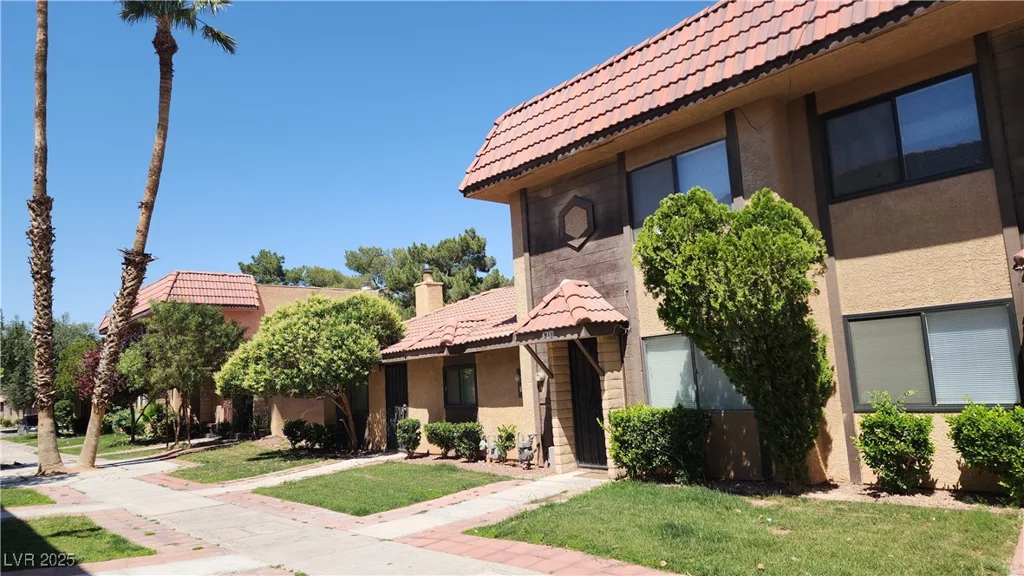 4310 Lynnann, Las Vegas, NV 89110