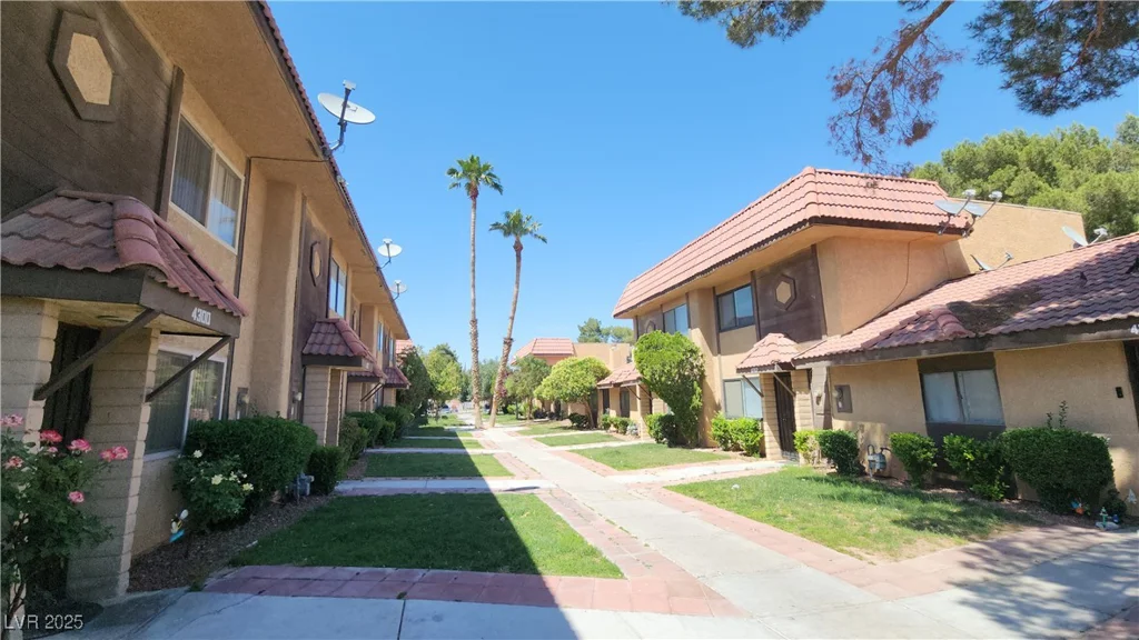 4310 Lynnann, Las Vegas, NV 89110