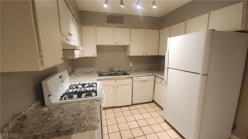 4310 Lynnann, Las Vegas, NV 89110