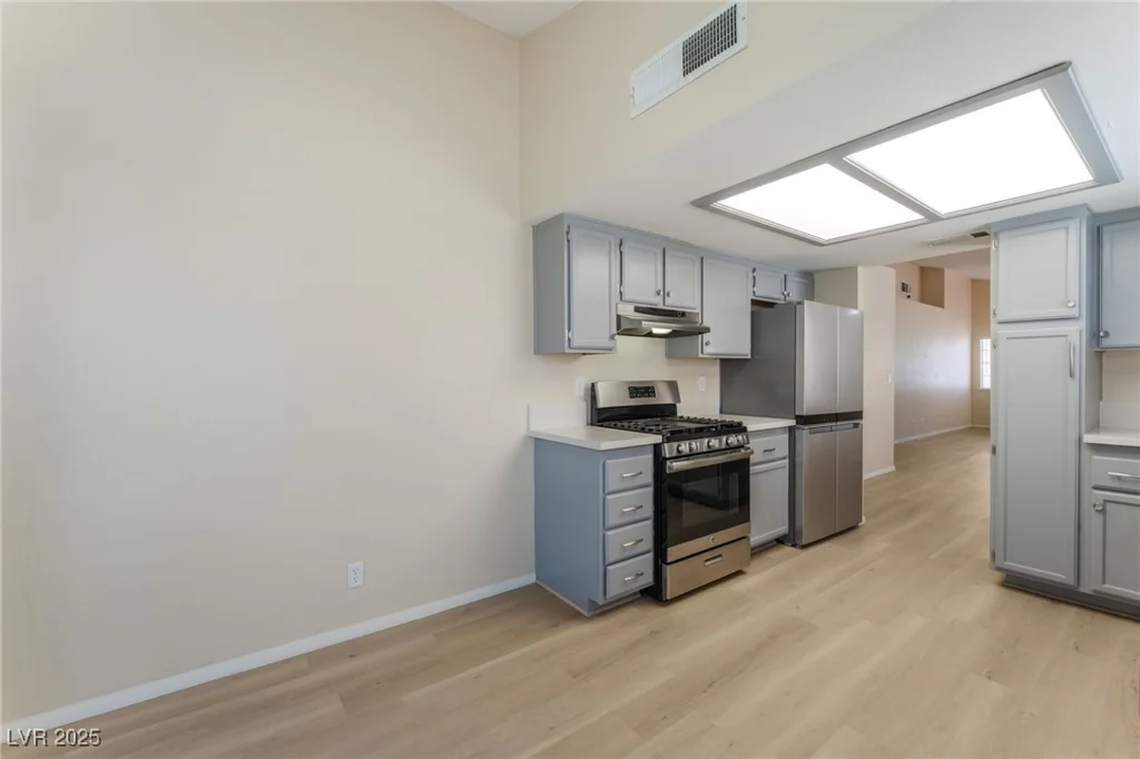 5725 Cedar, Las Vegas, NV 89110