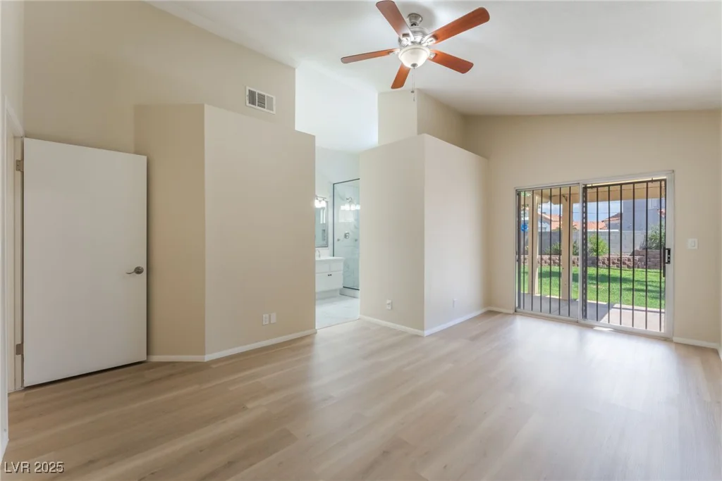 5725 Cedar, Las Vegas, NV 89110