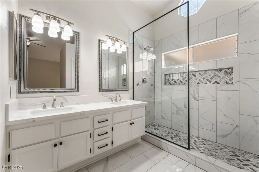 5725 Cedar, Las Vegas, NV 89110