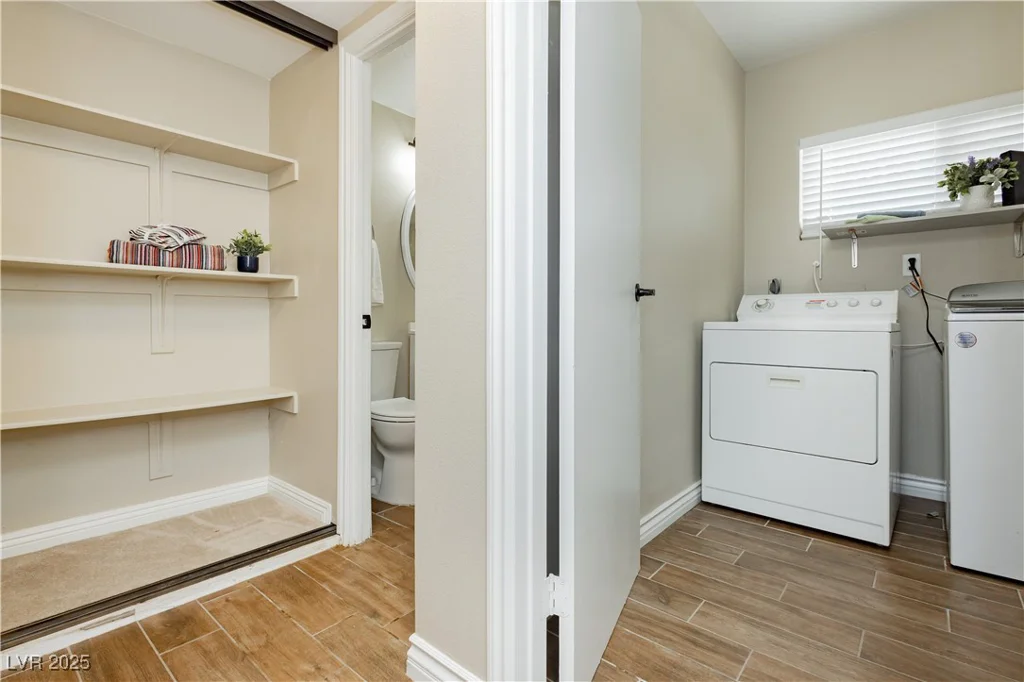 67 Oklahoma, Henderson, NV 89015