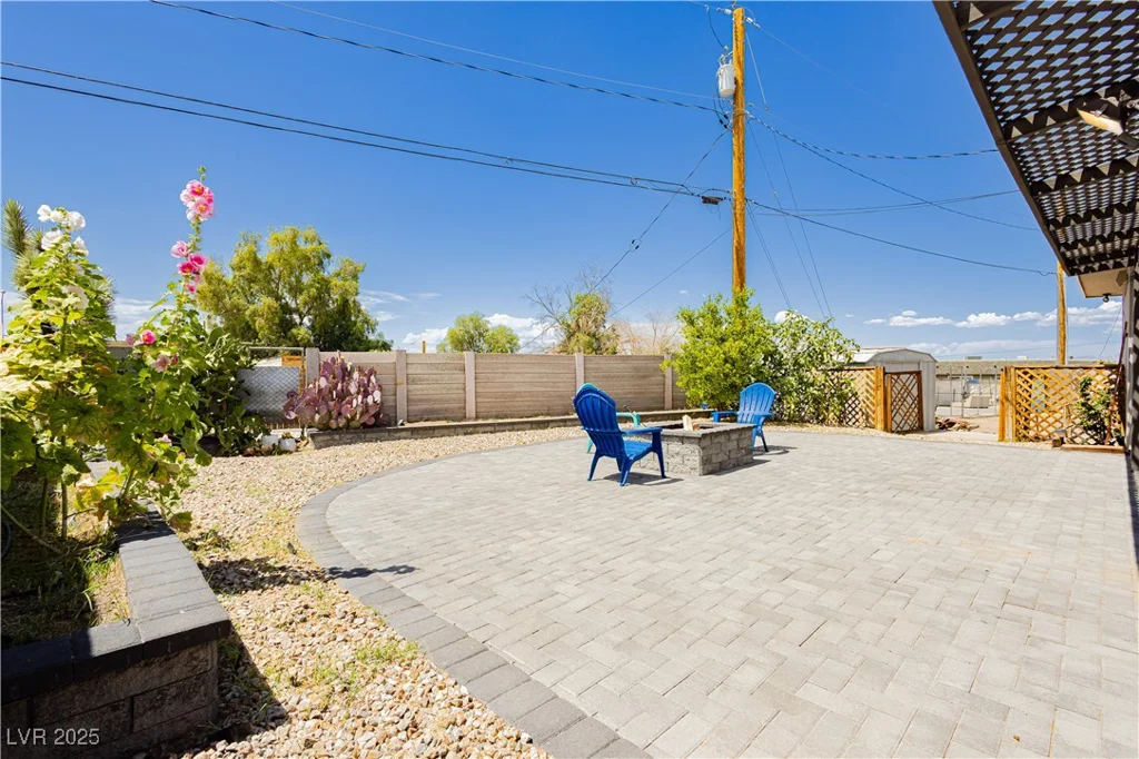 67 Oklahoma, Henderson, NV 89015