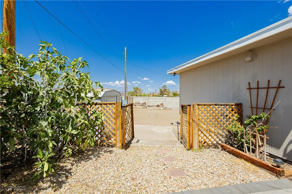 67 Oklahoma, Henderson, NV 89015