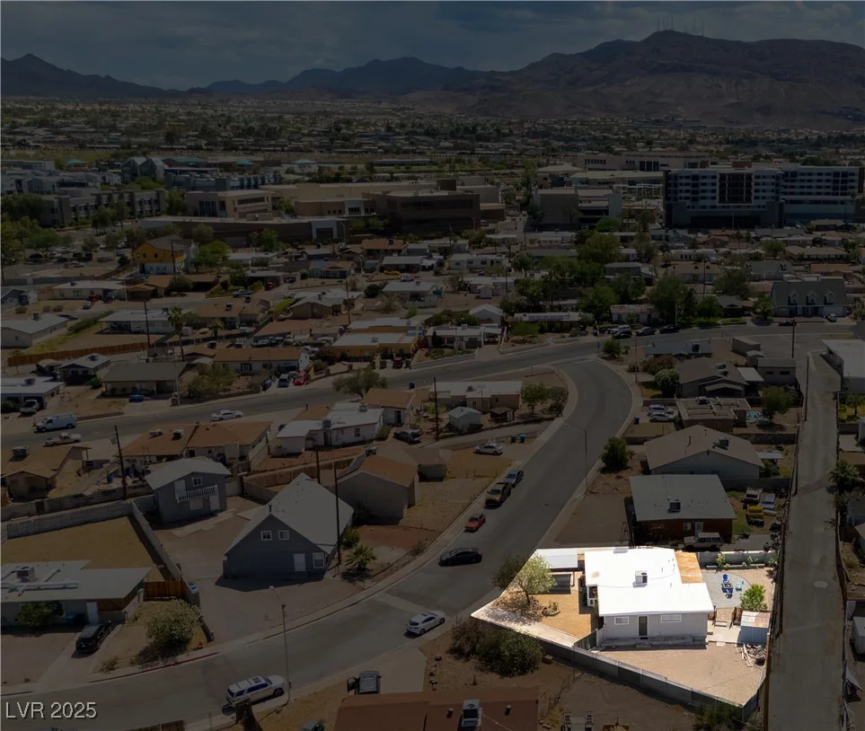 67 Oklahoma, Henderson, NV 89015