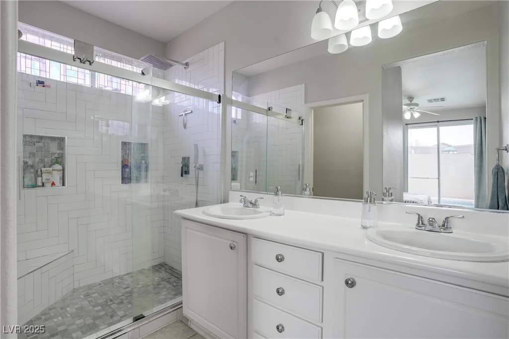 10605 Moon Flower Arbor, Las Vegas, NV 89144