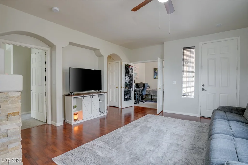 10605 Moon Flower Arbor, Las Vegas, NV 89144