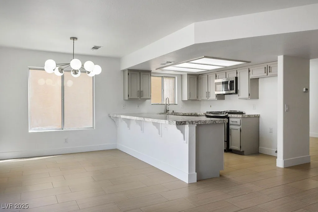 2316 Pine Bluff, Las Vegas, NV 89134