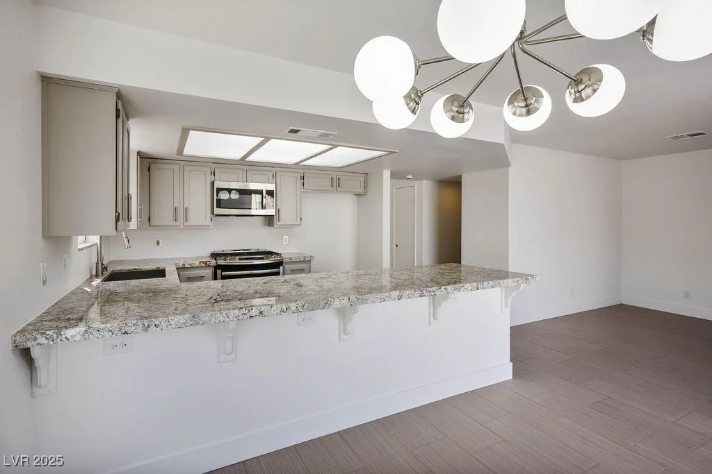 2316 Pine Bluff, Las Vegas, NV 89134