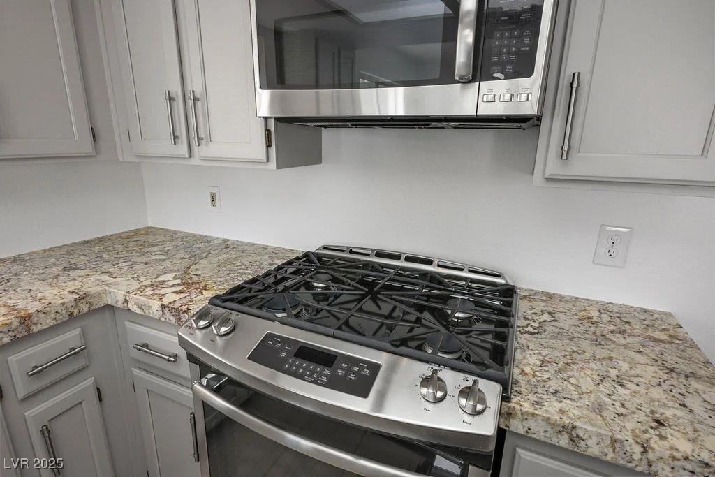 2316 Pine Bluff, Las Vegas, NV 89134