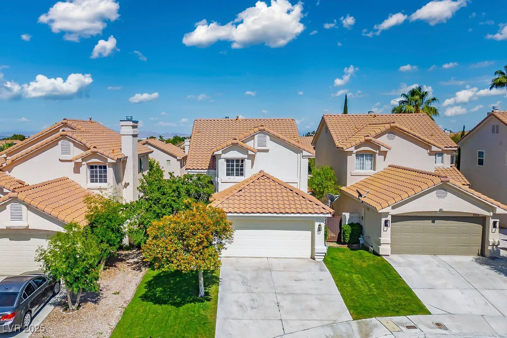 2316 Pine Bluff, Las Vegas, NV 89134