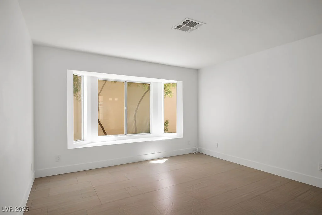 2316 Pine Bluff, Las Vegas, NV 89134
