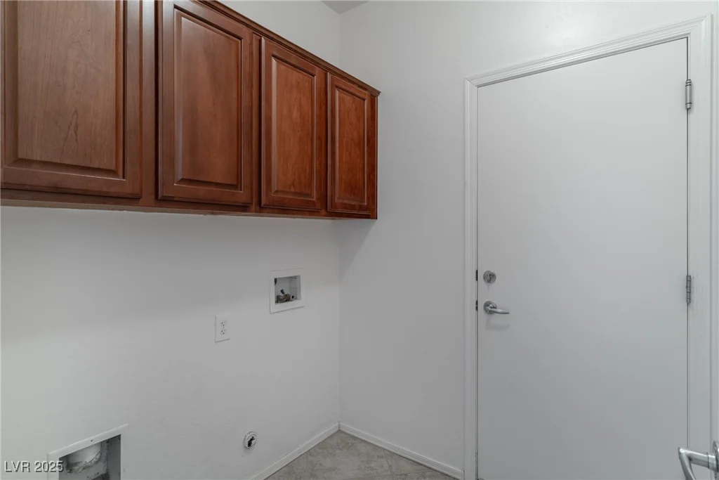 2056 Bay Thrush, North Las Vegas, NV 89084