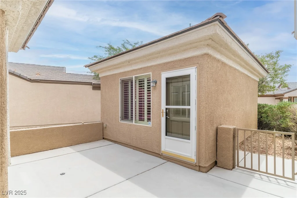 2056 Bay Thrush, North Las Vegas, NV 89084