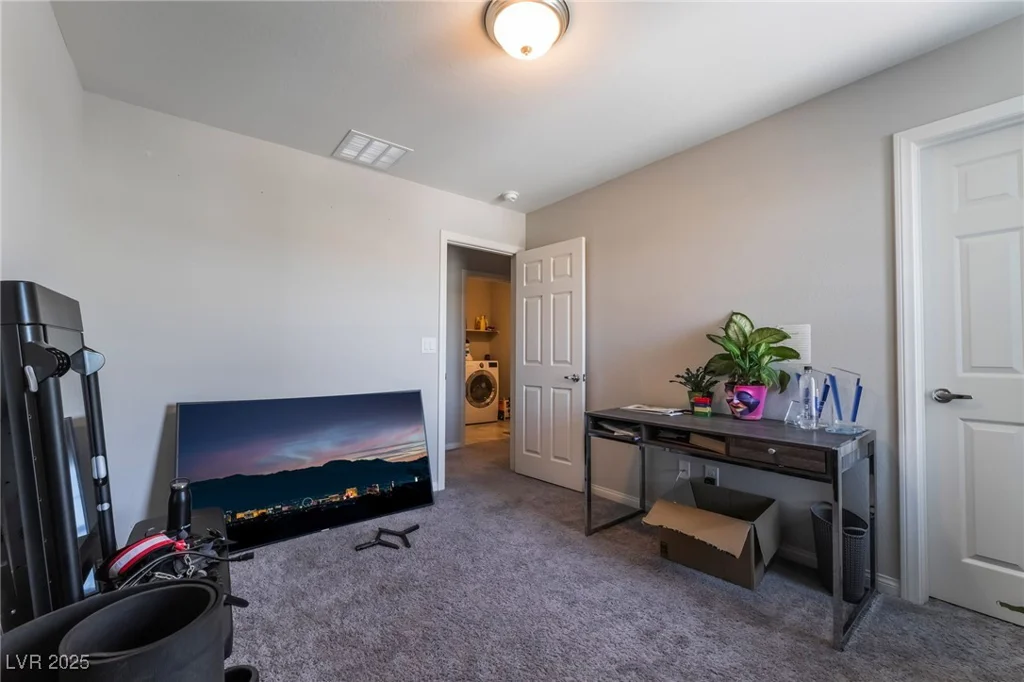 7732 Bandon Cliffs, North Las Vegas, NV 89084
