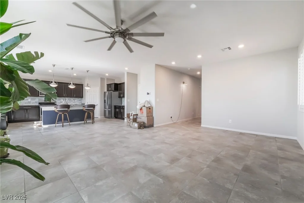 7732 Bandon Cliffs, North Las Vegas, NV 89084
