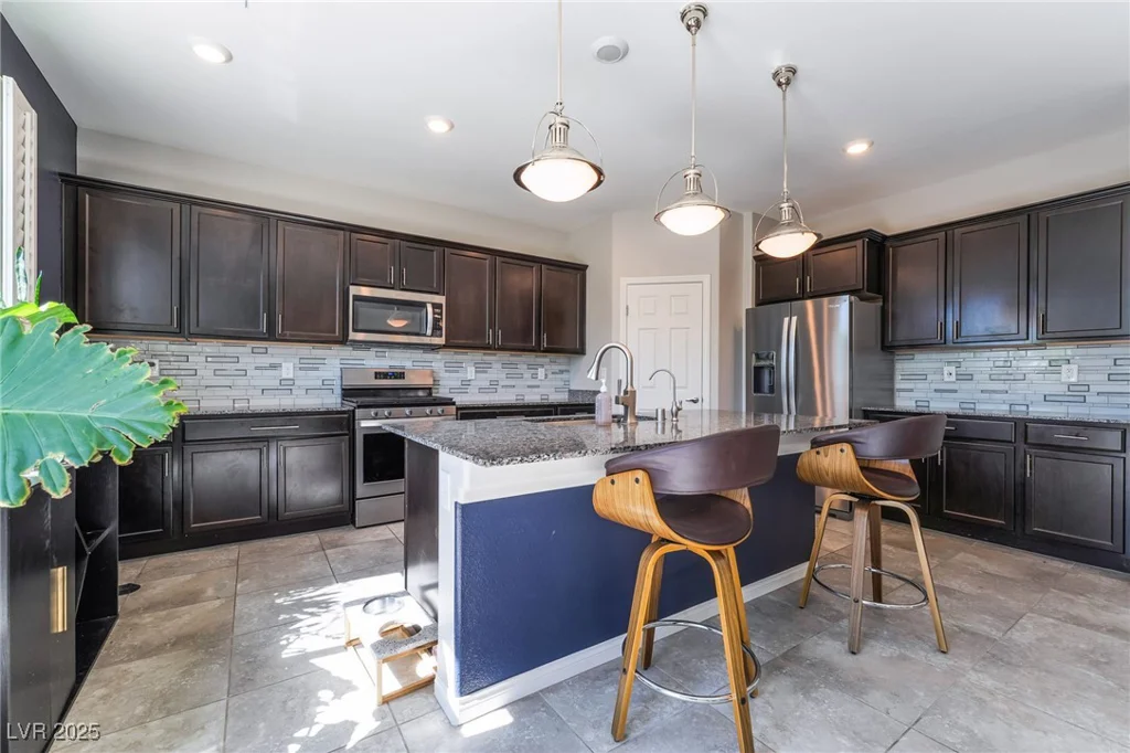 7732 Bandon Cliffs, North Las Vegas, NV 89084