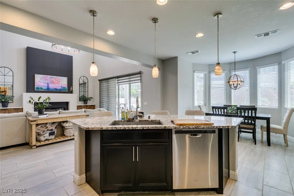 7194 Sage Wren, Las Vegas, NV 89148