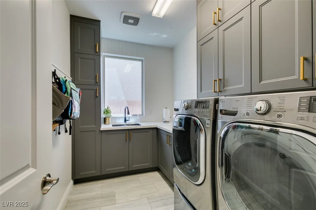 7194 Sage Wren, Las Vegas, NV 89148