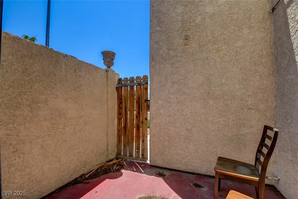 2696 Matogroso, Las Vegas, NV 89121