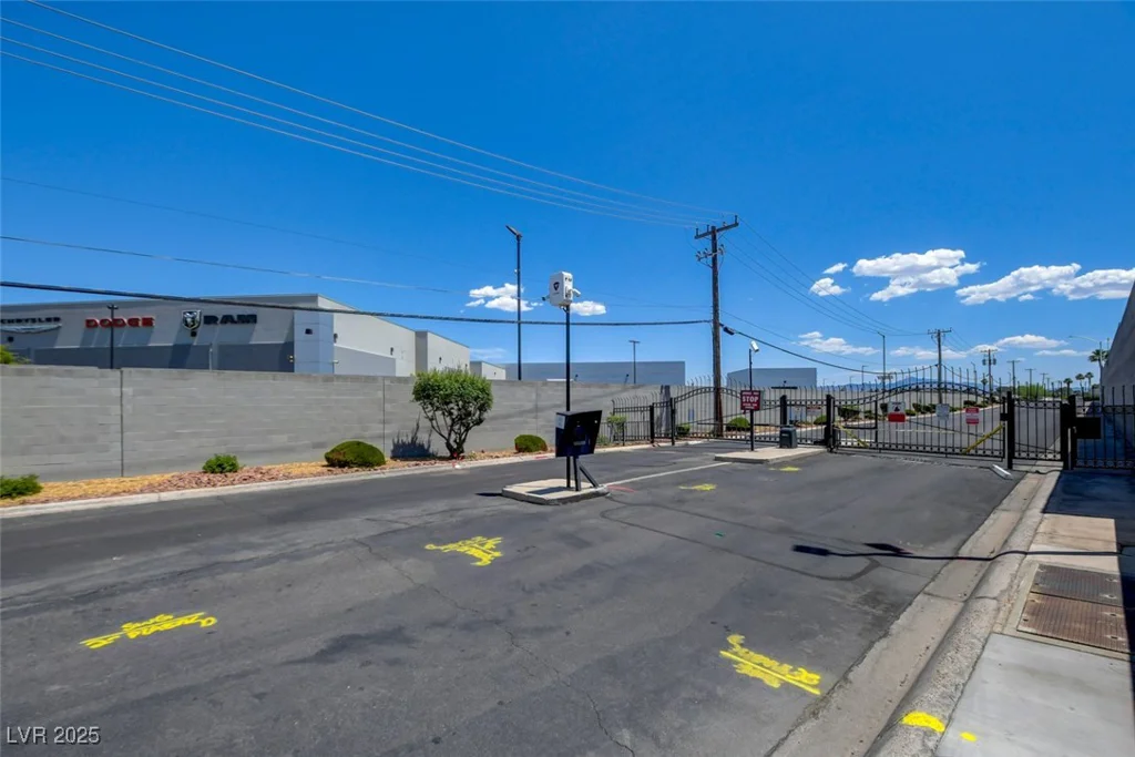 2696 Matogroso, Las Vegas, NV 89121
