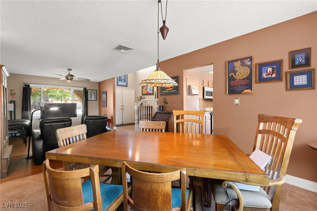 6612 Elton, Las Vegas, NV 89107