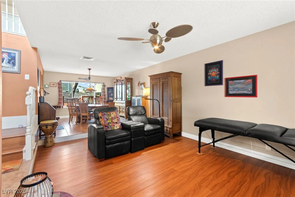 6612 Elton, Las Vegas, NV 89107