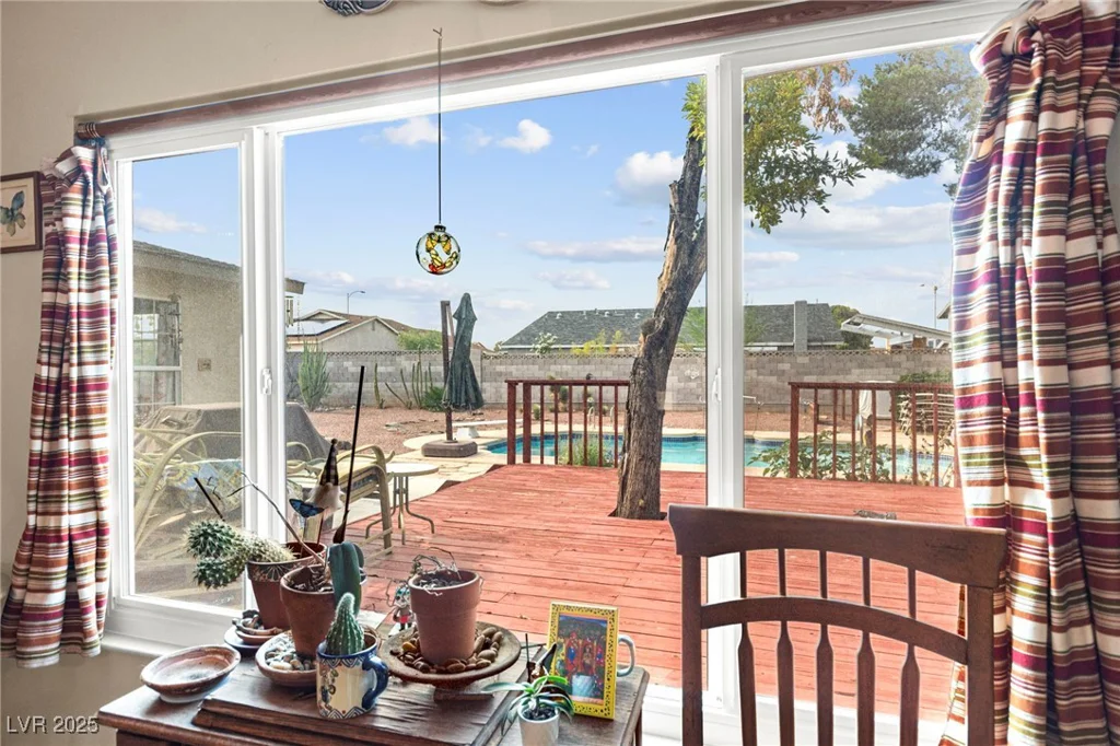 6612 Elton, Las Vegas, NV 89107