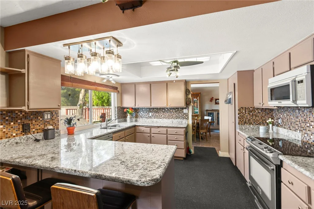 6612 Elton, Las Vegas, NV 89107